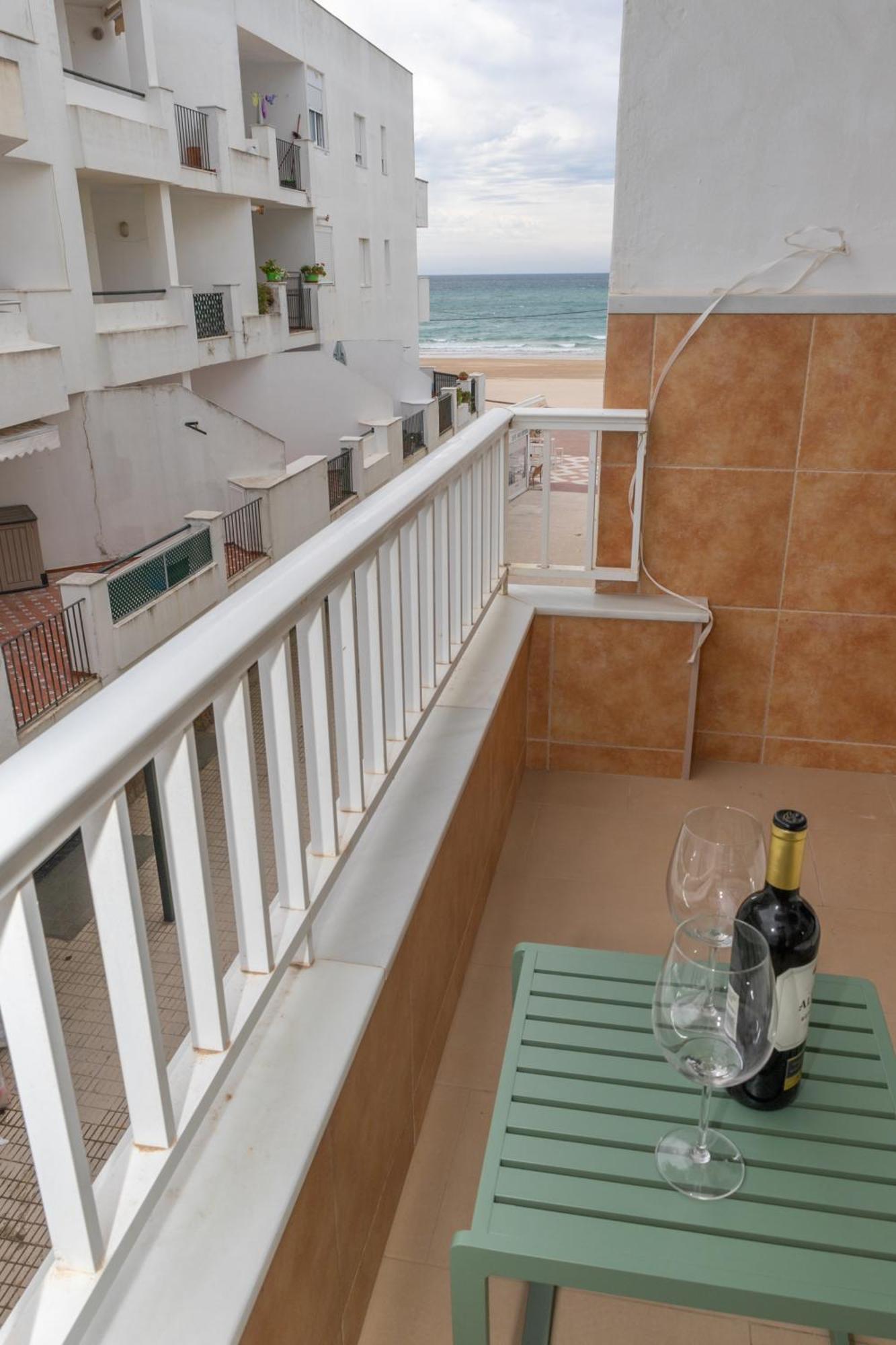 Casa Melva - Primera Linea Con Terraza, Moderno Barbate Extérieur photo